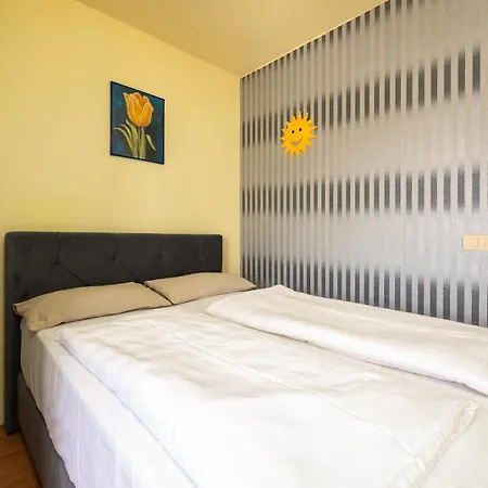 4 Bedroom Lovely In * بولا