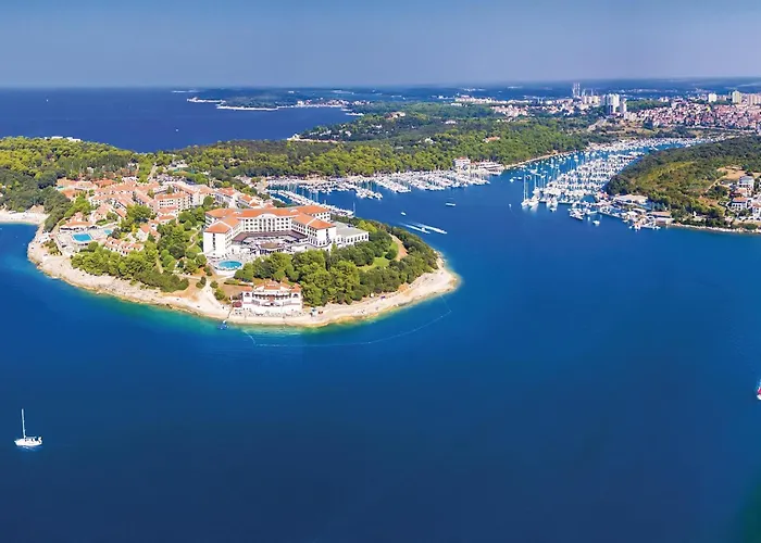 Сasa de vacaciones 4 Bedroom Lovely In